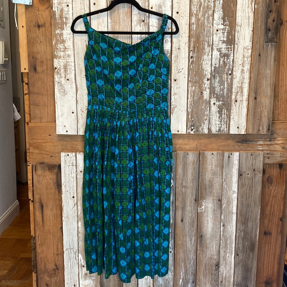 Vintage 1950s cotton dress with unique pattern